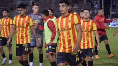 Sarmiento volvió a perder y se alejó de la chance de clasificar