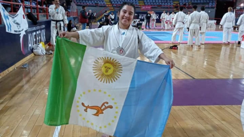 Melani Alegre lleva la bandera del Chaco al Mundial de Karate