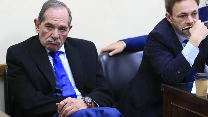 Alperovich sabrá este martes si es o no condenado y si puede ir preso