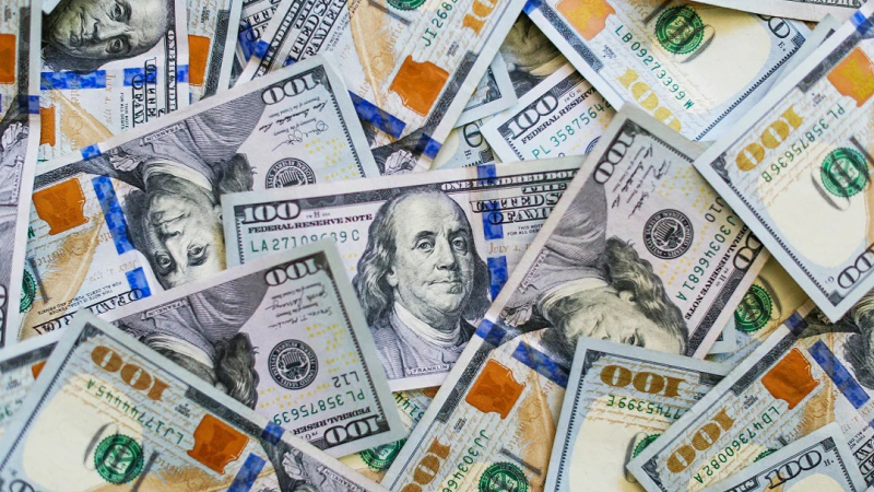 El dólar blue encadenó su cuarta suba consecutiva y se despega de los financieros