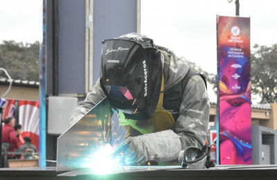 Tercer día de competencia y las esculturas van tomando forma