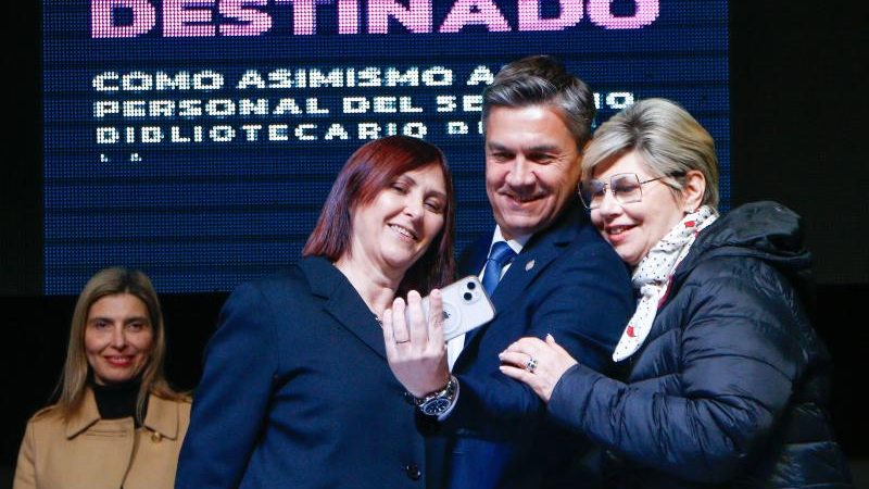 Zdero garantizará la red de formación docente para mejorar la calidad educativa