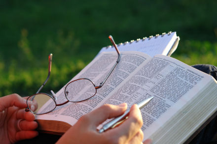 biblia 1.jpg