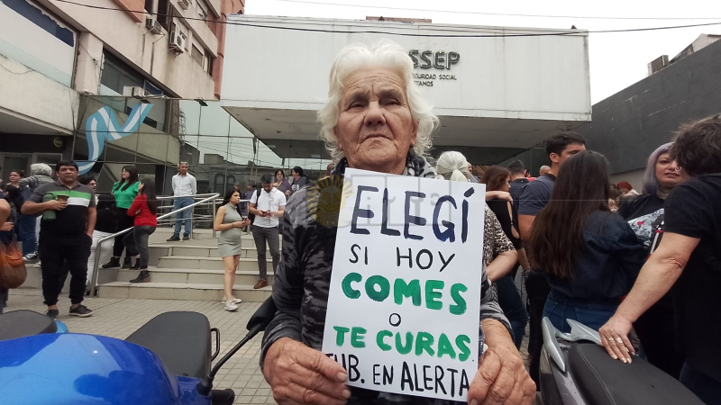 En Resistencia también marcharon en rechazo al veto presidencial a la movilidad jubilatoria