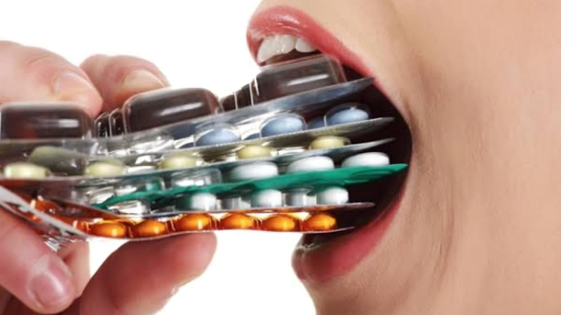 Gastroenterólogos preocupados por la automedicación