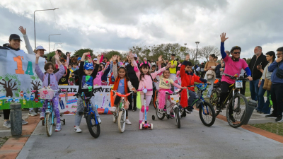 Jornada de pedaleo, música, colores y diversión para los niños