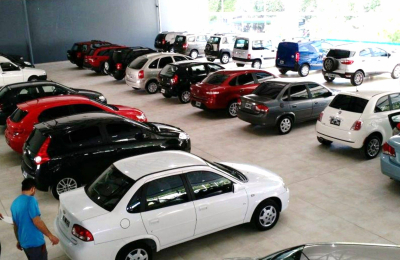 Las claves que la gente busca al comprar un auto usado