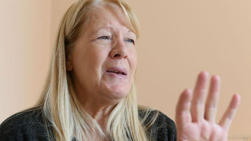 Stolbizer cruzó a Adorni por su chicana con la baja de impuestos