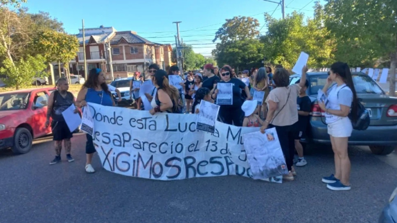 Tras cinco meses sin respuestas por la desaparición de Luciana Muñoz, se realizó una marcha