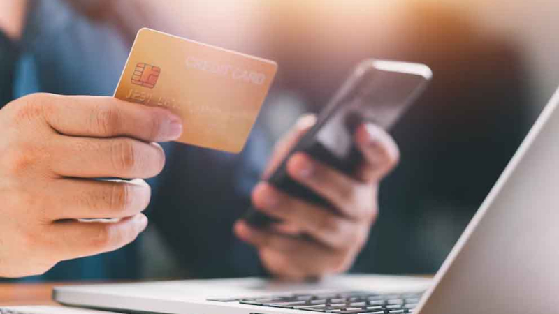 Nuevo dólar turista: cuál será el precio de la divisa desde el lunes tras el fin del Impuesto PAIS
