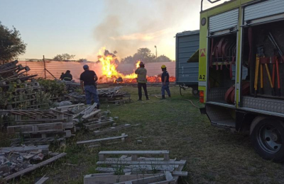 Bomberos piden extremar precauciones por el alto riesgo de incendios