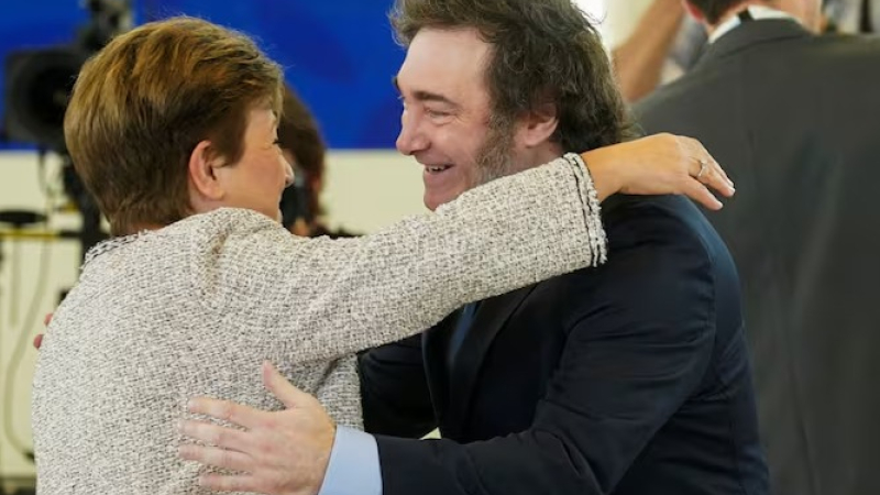 Milei se reunirá con la titular del FMI en busca de dólares frescos