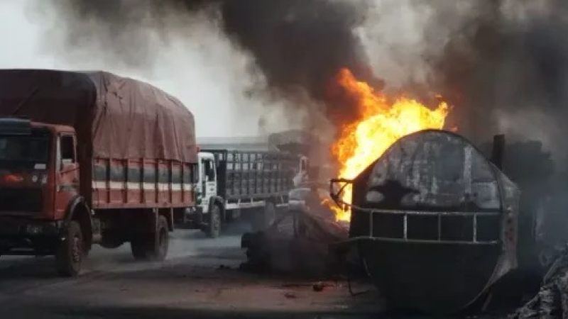 Presidente nigeriano confirma más de 80 muertos en explosión de camión cisterna