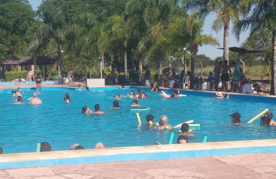 Amplia convocatoria en el complejo natatorio municipal de San Martín