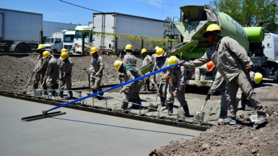 Intenso trabajo para encarar etapa final de obras en la avenida Coronel Falcón