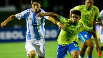 El Sub-20 argentino va por el triunfo que lo meta en el Mundial