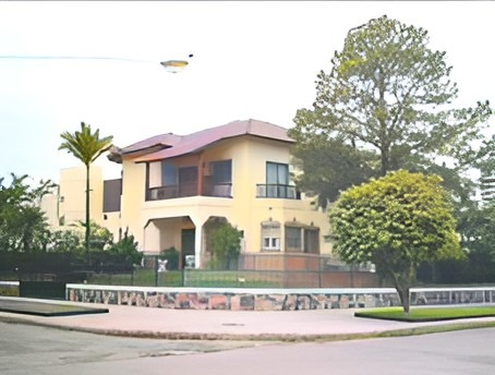 casa sixto laconich.jpg
