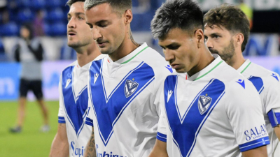 Vélez no levanta y sigue rompiendo registros negativos