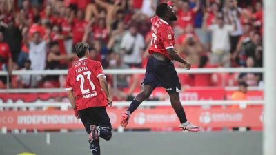 La victoria llevó a Independiente a la cima del Apertura