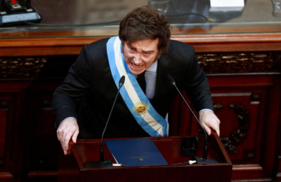 El gobierno intenta recuperar el control de la agenda tras el escándalo cripto