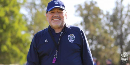 maradona.jpg