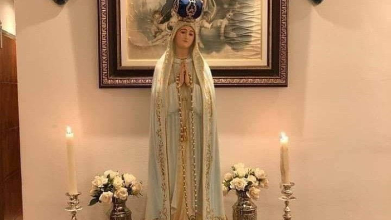 Cenáculo Eucarístico en la capilla de Colonia Benítez