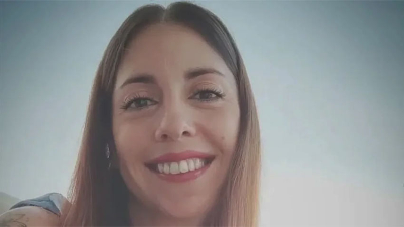 Pidió que no repitan más su historia de amor publicada hace tres años