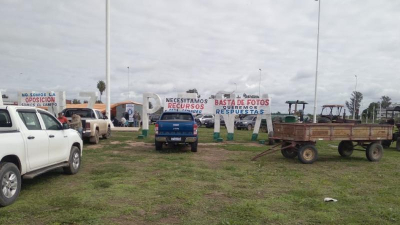 Acampe de productores chaqueños en Sáenz Peña: "Pedimos que nos escuchen"