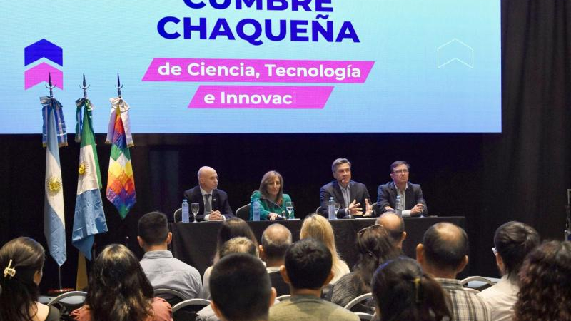 El gobernador Zdero en la II Cumbre Chaqueña de Ciencia y Tecnología