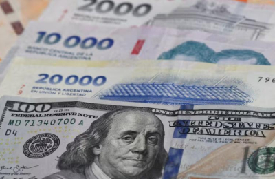 El dólar se hundió hasta 17 % tras la flexibilización del cepo y se acercó al piso