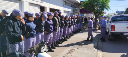polis2.jpg