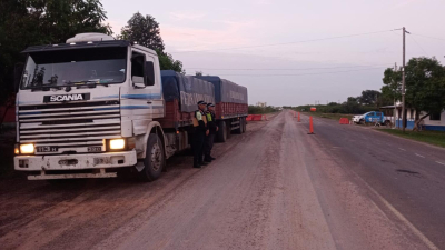 La Caminera secuestró un camión, un auto y recuperó dos motos con pedido de secuestro