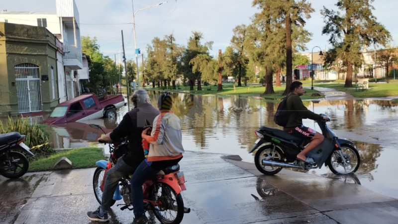 Sáenz Peña bajo agua tras intensas lluvias: más de 250 milímetros en dos días