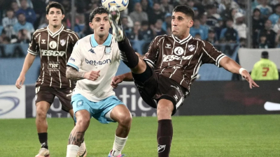Racing perdió con Platense y quedó eliminado del Torneo Apertura