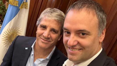 El gobierno decidió postergar unos días el anuncio sobre los "dólares bajo el colchón"