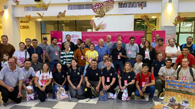 Destacan éxito de la primera Expo Apícola de los Humedales del Chaco