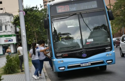 La UTA tiene la guardia alta ante el llamado a conciliar la crisis del transporte