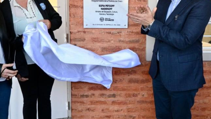 El gobernador Zdero habilitó el nuevo edificio de la EEP 1070