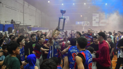 Villa se hizo gigante y gritó campeón tras una tremenda remontada