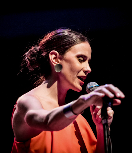 JULIA MOSCARDINI.png