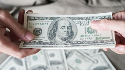 El blue se disparó a $1340 y se amplía la presión cambiaria