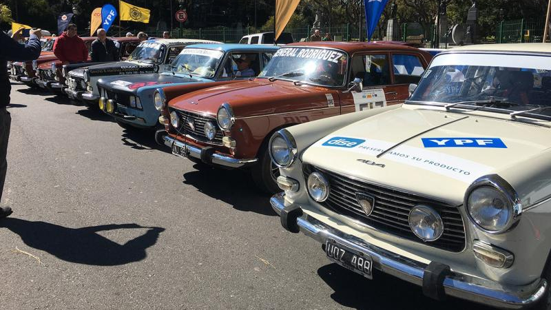 La gran travesía de automóviles históricos tocará suelo chaqueño
