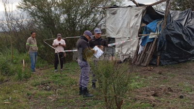 Puerto Tirol: hallan muerto a un hombre y su familia acusa al suegro