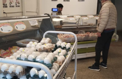 Hasta el pollo se vuelve un lujo: cae la venta en Sáenz Peña