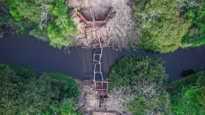 Vecinos de Colonia Amadeo y Punta Riel imploran por la reparación del puente Quintana