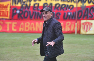 "Quedé conforme con el rendimiento de Sarmiento ante Boca Unidos"