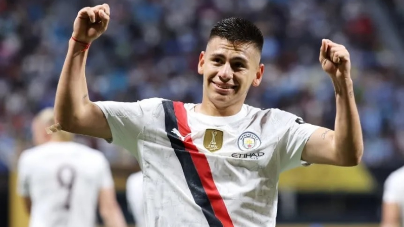Diablito Echeverri deja Manchester City y se irá cedido al Bayer Leverkusen