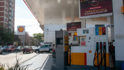 En julio, la venta de combustibles registró una leve caída en el Chaco