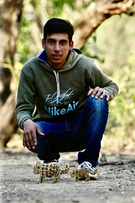 Leonel artesanias.jpg