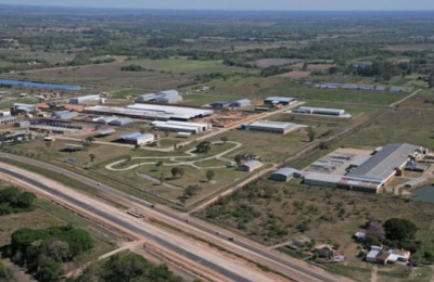 Gobierno e industriales se reunirán mañana en el parque industrial de Tirol